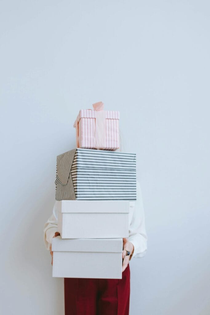 what challenges do an international shopper face while doing online shopping and shipping
