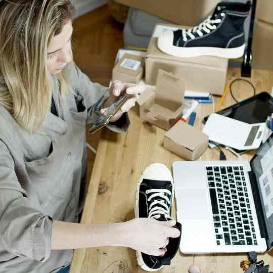 Shop Online in USA Ship to Worldwide
